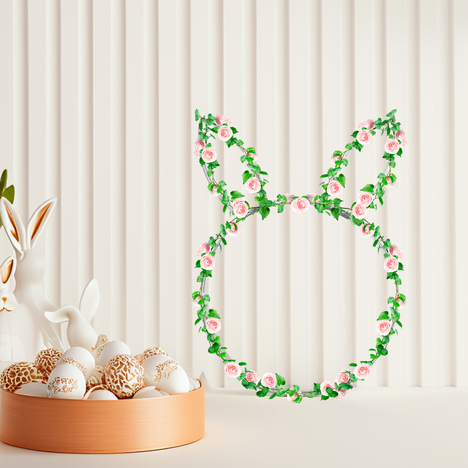ウサギの頭の形をした鉄製のリング、金属製のワイヤーで作られた - Wreath Form Wire のレビューと価格